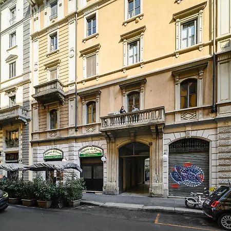 Design Attic Porta Venezia Centrale 65M2 - Self Check-In Milan Exterior photo
