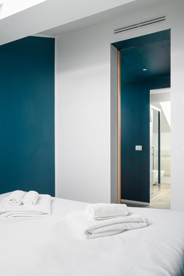 Design Attic Porta Venezia 65m2 - Self Check-in Apartamento